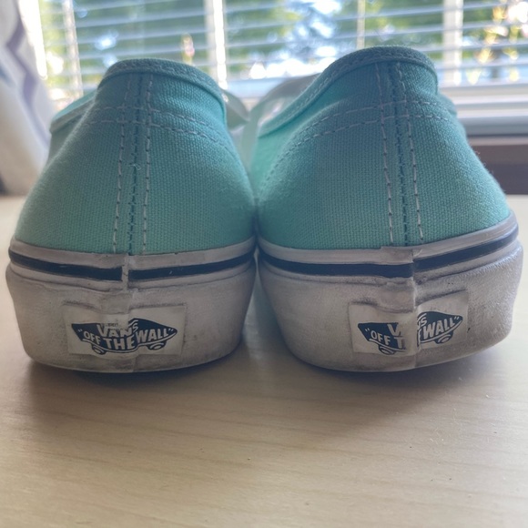 Aqua Van’s - Picture 3 of 5